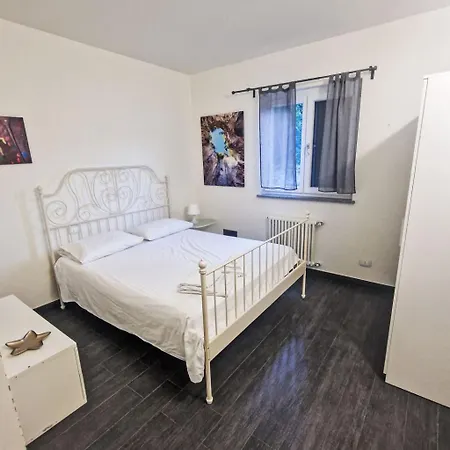 Le Radici Dell'ulivo By Interhome Daire Calice Ligure