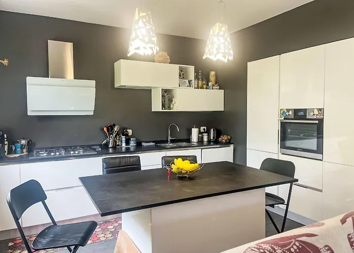 Le Radici Dell'ulivo By Interhome Apartman Calice Ligure